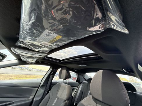 New 2026 Hyundai Elantra SEL Sport Premium w/ Cargo Package FWD image 22
