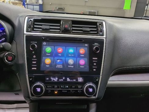 Used 2019 Subaru Outback 2.5i Limited image 11