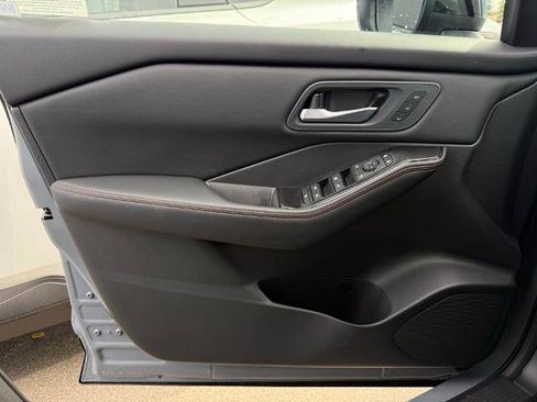 New 2026 Nissan Rogue SV w/ Rock Creek Premium Package AWD/4WD image 18