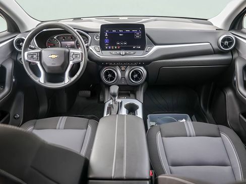 Used 2024 Chevrolet Blazer LT w/ Convenience Package FWD image 25