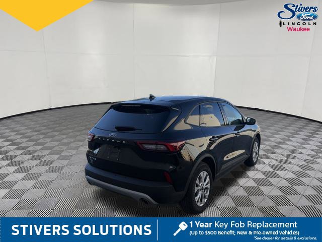 Used 2025 Ford Escape Active w/ Cold Weather Package FWD image 7