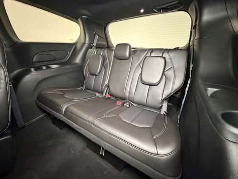 New 2026 Chrysler Pacifica Select AWD/4WD image 6