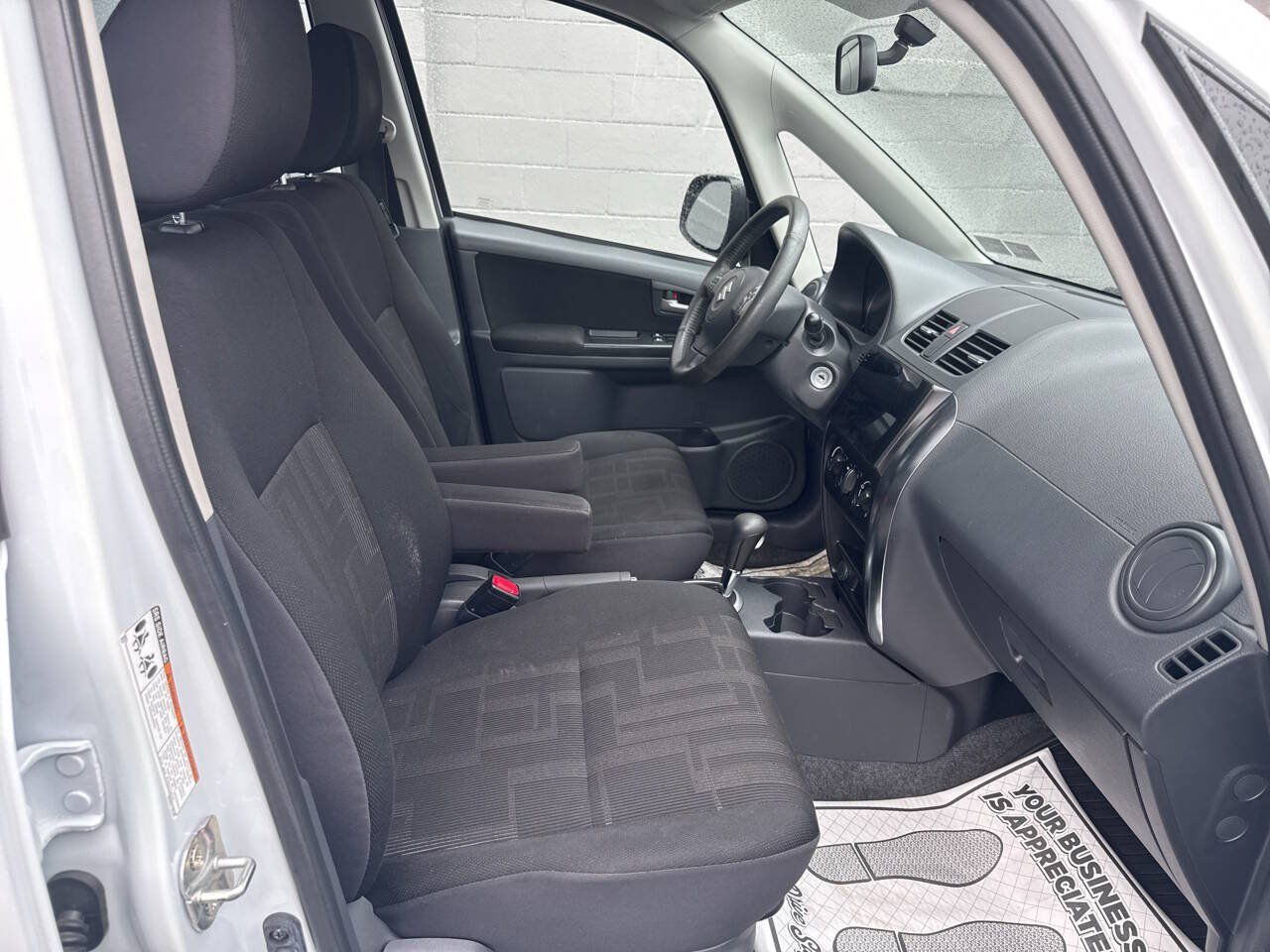 Used 2012 Suzuki SX4 Premium AWD/4WD image 23