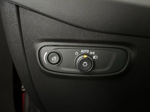 Used 2024 Chevrolet Equinox LT image 13