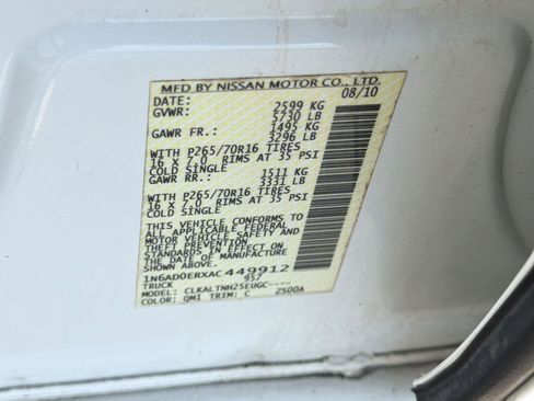 Used 2010 Nissan Frontier SE RWD image 20