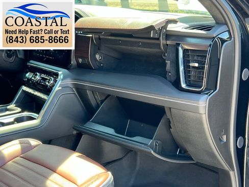 Used 2025 GMC Sierra 2500 Denali Ultimate AWD/4WD image 30