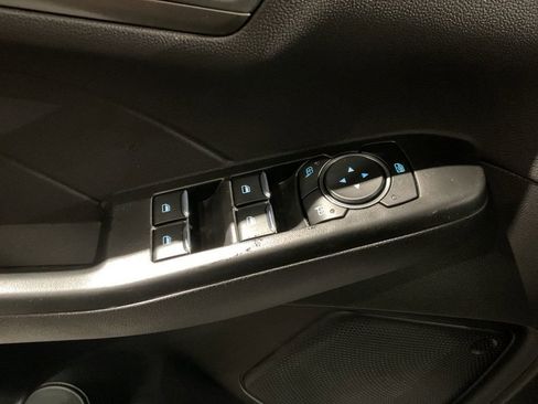 New 2026 Ford Escape SE w/ Class II Trailer Tow Package image 9