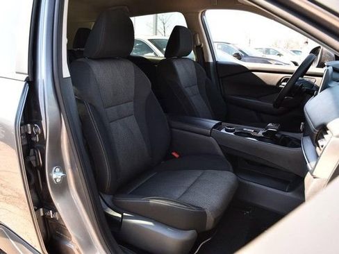 Certified 2025 Nissan Rogue SV image 20