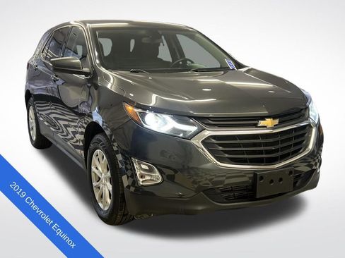 Used 2019 Chevrolet Equinox LT AWD/4WD image 1
