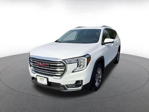 Used 2024 GMC Terrain SLT AWD/4WD image 7