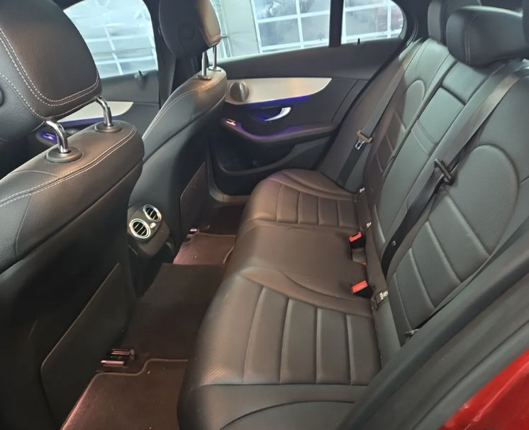 Used 2021 Mercedes-Benz C 300 4MATIC Sedan image 10