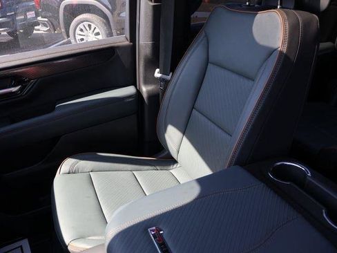 New 2026 GMC Yukon XL AT4 w/ AT4 Premium Plus Package AWD/4WD image 25
