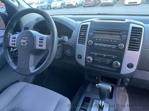 Used 2015 Nissan Xterra X RWD image 15