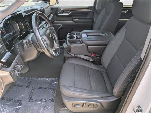 Used 2023 Chevrolet Silverado 1500 LT w/ Z71 Off-Road Package AWD/4WD image 15