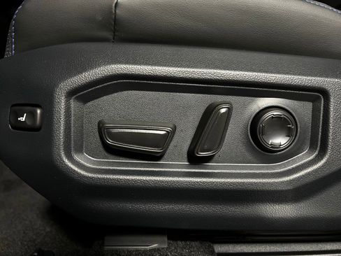 New 2026 Toyota Tundra Platinum AWD/4WD image 11