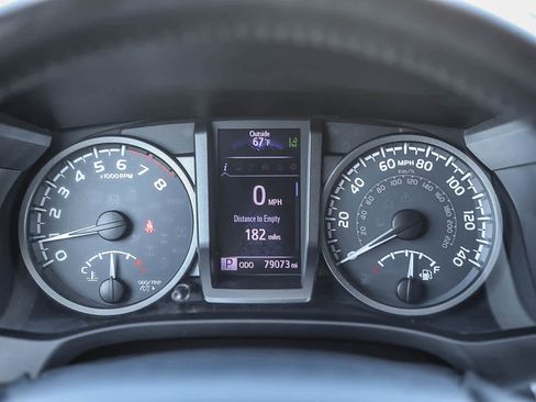 Certified 2019 Toyota Tacoma TRD Sport w/ Technology Package image 22