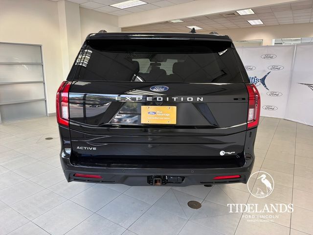 Certified 2025 Ford Expedition Active RWD image 7