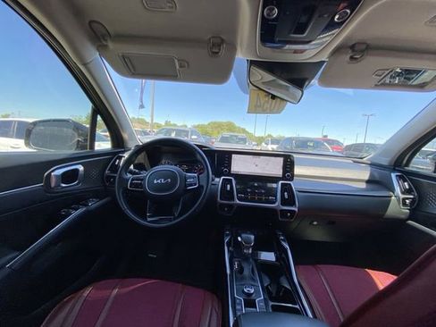 Used 2022 Kia Sorento SX FWD image 5