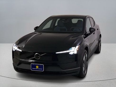 New 2026 Volvo EX30 Plus w/ Protection Package Premier AWD/4WD image 2