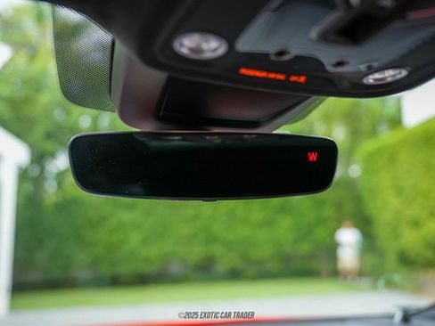 Used 2019 Lamborghini Urus image 44