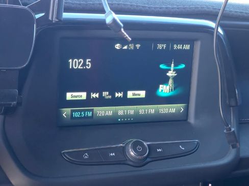 Used 2018 Chevrolet Camaro LT RWD image 15