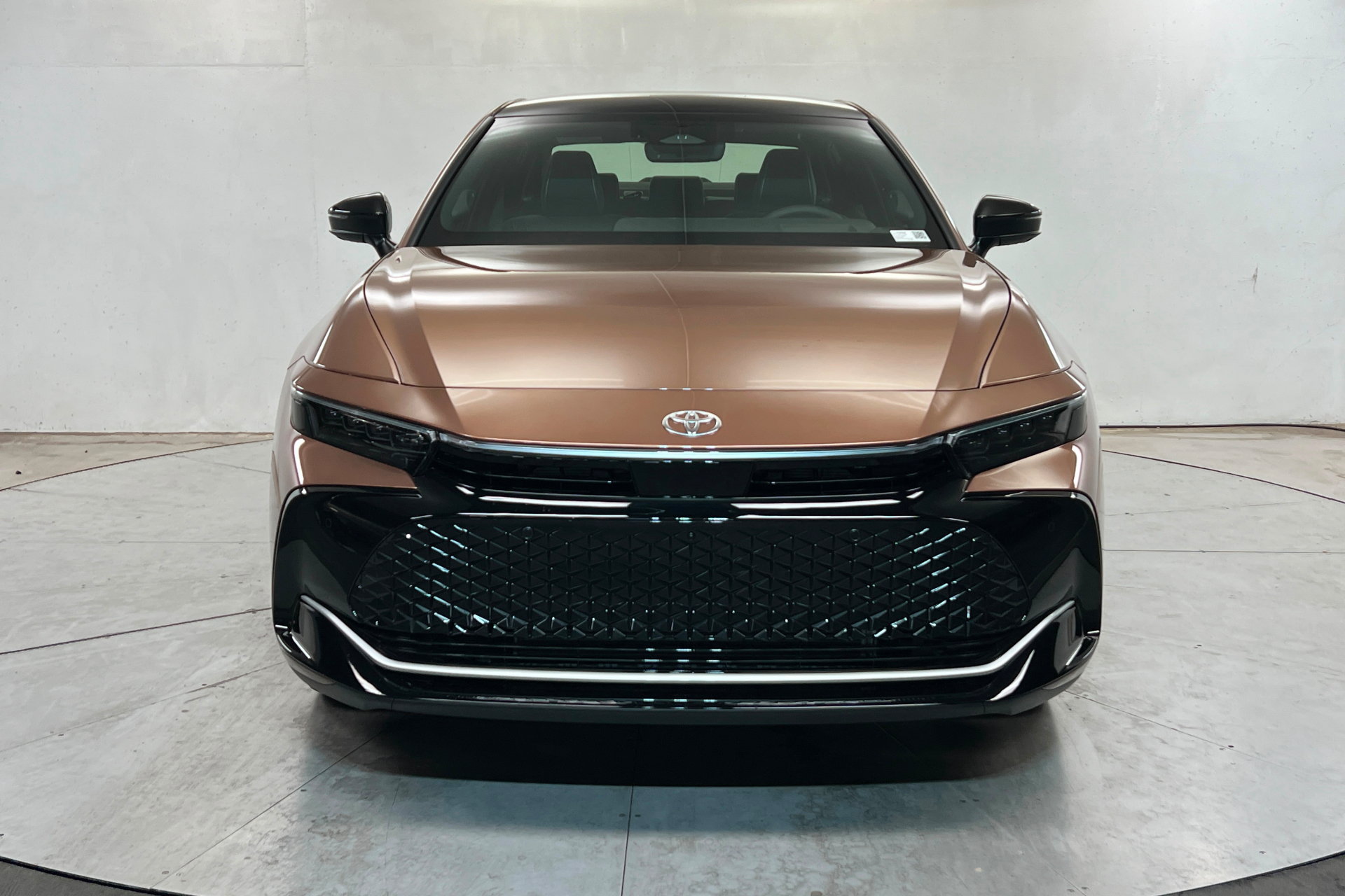 New 2026 Toyota Crown Platinum AWD/4WD image 8
