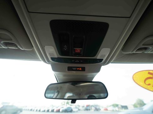 Used 2025 Honda Accord SE image 18