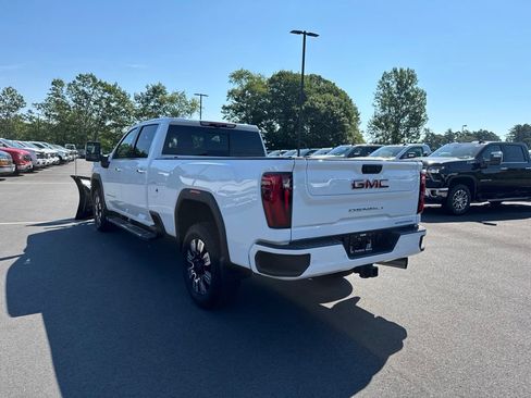 Used 2025 GMC Sierra 3500 Denali w/ Technology Package AWD/4WD image 8