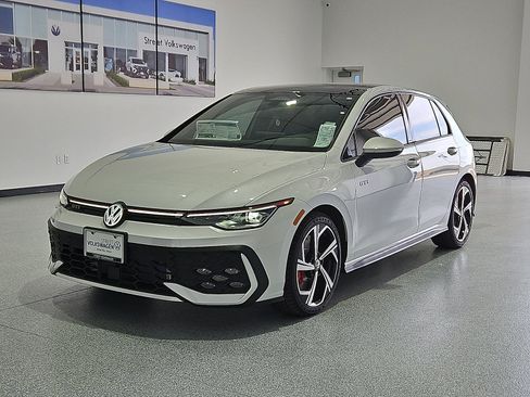 New 2026 Volkswagen GTI SE FWD image 5
