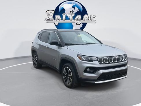 Used 2022 Jeep Compass Limited image 3