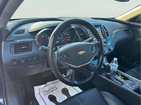 Used 2019 Chevrolet Impala LT w/ Sunroof and Spoiler Package image 10