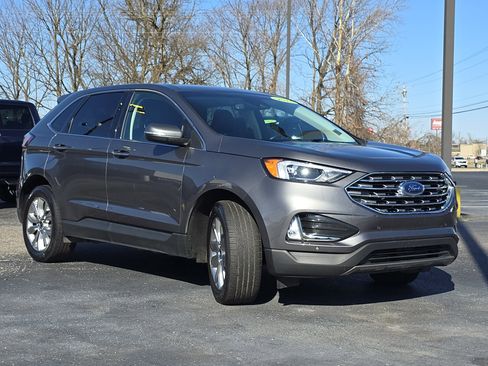 Used 2024 Ford Edge Titanium image 15