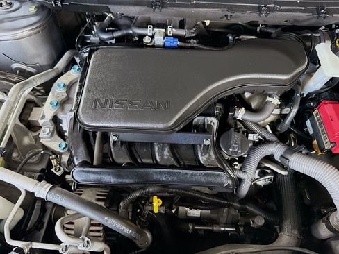 Used 2021 Nissan Rogue Sport SL w/ Premium Package AWD/4WD image 39