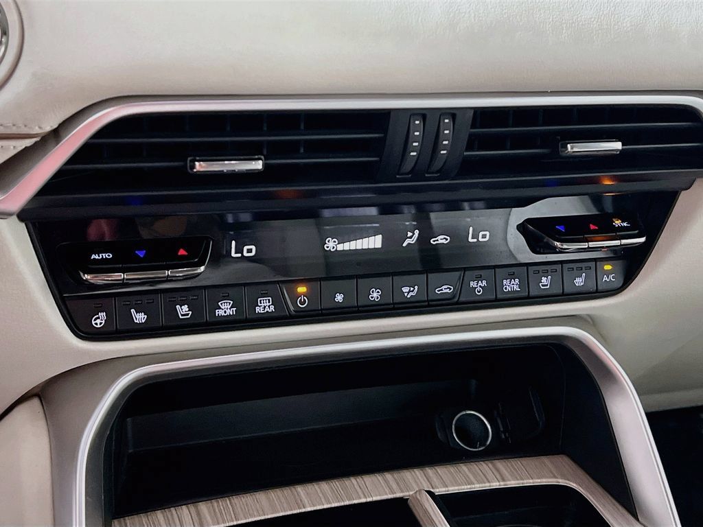 Used 2024 MAZDA CX-90 Plug-In Hybrid w/ Premium Plus AWD/4WD image 14