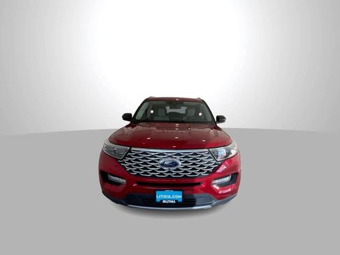 Used 2020 Ford Explorer Platinum w/ Premium Technology Package image 3