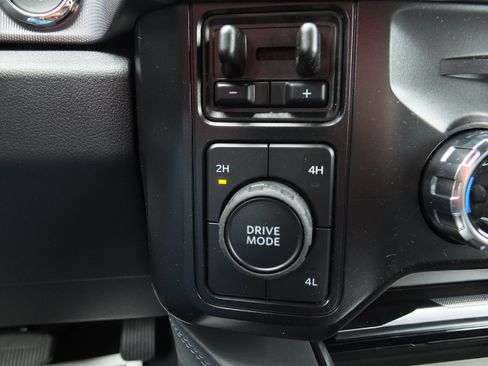 New 2026 Ford F350 Platinum AWD/4WD image 26
