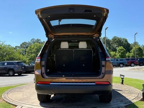 New 2026 Jeep Grand Cherokee L Limited AWD/4WD image 31