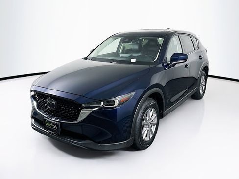 Used 2022 MAZDA CX-5 AWD 2.5 S w/ Preferred Package image 3