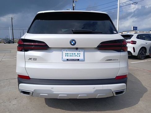 New 2026 BMW X5 xDrive50e AWD/4WD image 9