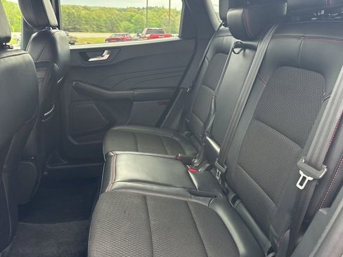Used 2025 Ford Escape ST-Line Select AWD/4WD image 11