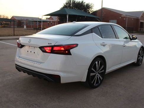 Used 2020 Nissan Altima 2.5 SR image 10