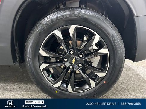 Used 2021 Chevrolet TrailBlazer LT w/ Convenience Package FWD image 14