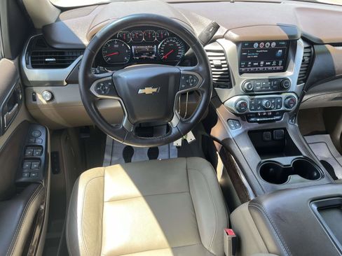 Used 2018 Chevrolet Tahoe LT RWD image 9