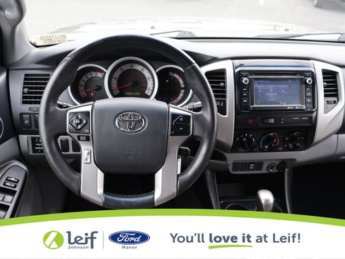 Used 2014 Toyota Tacoma PreRunner w/ SR5 Package image 24