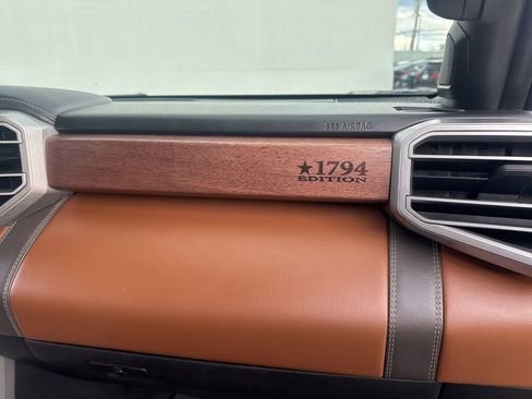 Used 2022 Toyota Tundra 1794 Edition image 17