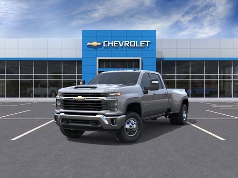 New 2026 Chevrolet Silverado 3500 LT AWD/4WD image 8