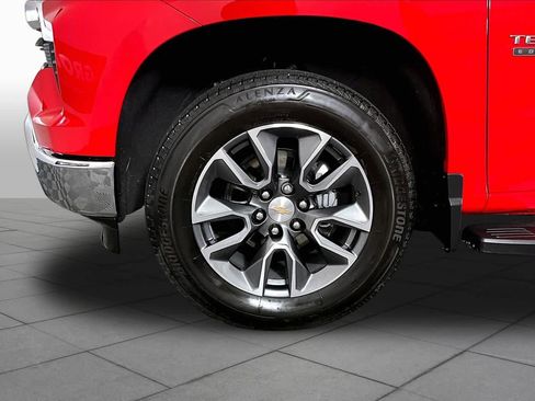 Used 2025 Chevrolet Silverado 1500 LT w/ Texas Edition Plus RWD image 11