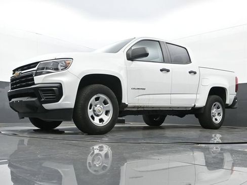 Used 2022 Chevrolet Colorado W/T image 12