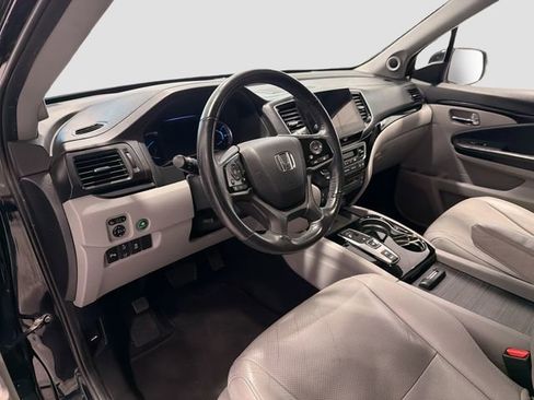 Used 2019 Honda Pilot Elite image 9