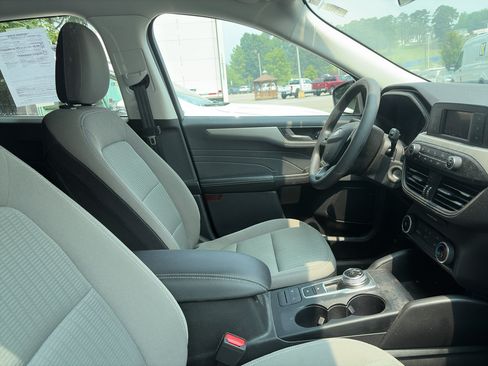 Used 2022 Ford Escape S AWD/4WD image 2